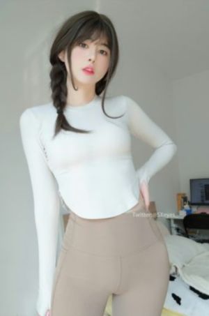 电影湿濡的女人