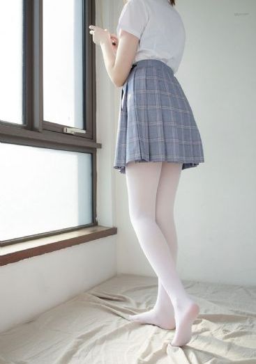 六月之蛇