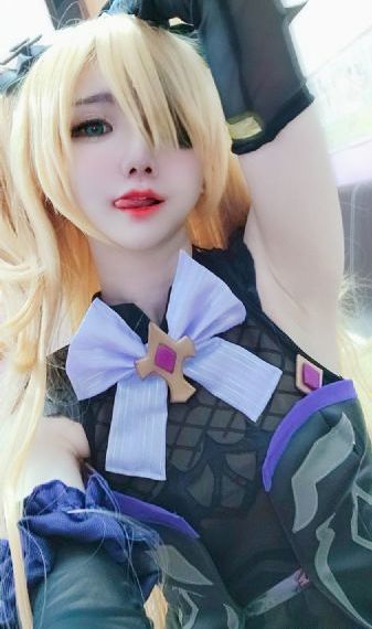 八面玲珑的申小姐