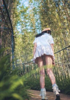 与鸭共舞在线播放